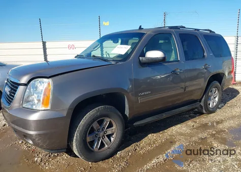 2013 GMC Yukon Slt z USA, uszkodzony, nr VIN 1GKS1CE00DR212788